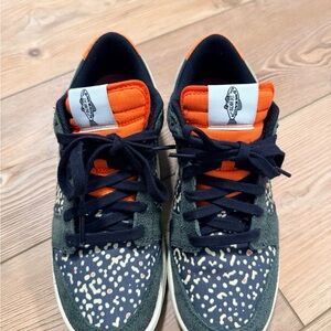 Nike Athletic Shoes - Black, Orange, White